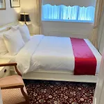 The Gallery B&b, The Glen, ,county Cork Kinsale