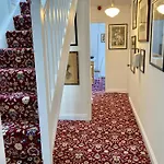 The Gallery B&b, The Glen, ,county Cork 3*
