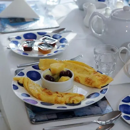 The Gallery B&b, The Glen, ,county Cork לינה וארוחת בוקר