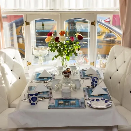 The Gallery B&b, The Glen, ,county Cork