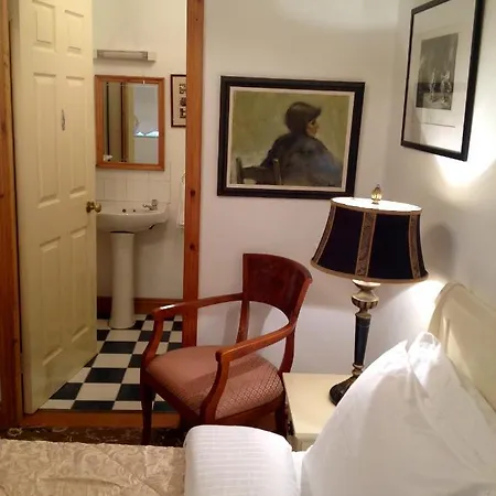 住宿加早餐酒店 The Gallery B&b, The Glen, ,county Cork 金塞尔