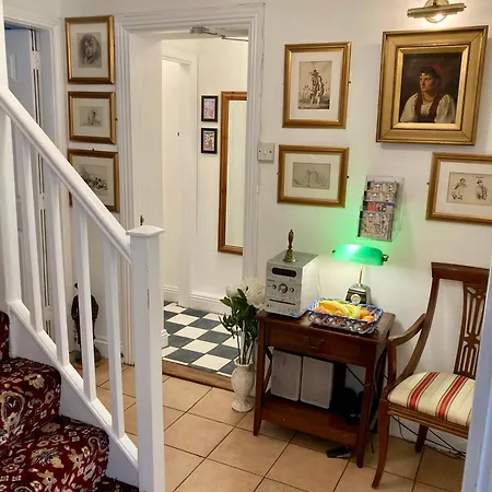 The Gallery B&b, The Glen, ,county Cork 住宿加早餐酒店