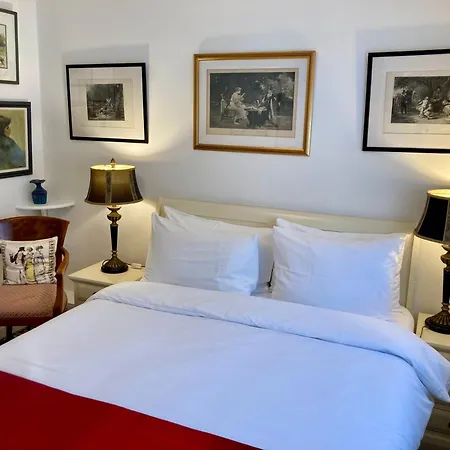 Bed and breakfast The Gallery B&b, The Glen, ,county Cork 3*