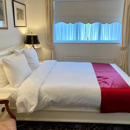 The Gallery B&b, The Glen, ,county Cork 金塞尔