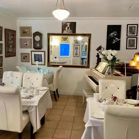 The Gallery B&b, The Glen, ,county Cork Отель типа 