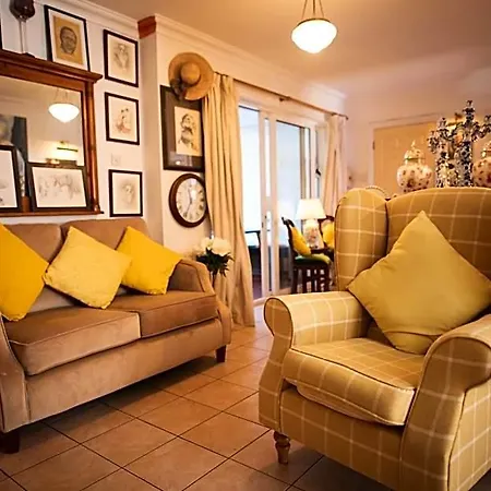 Bed and breakfast The Gallery B&b, The Glen, ,county Cork Kinsale