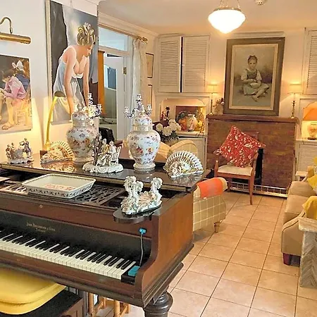 Bed and breakfast The Gallery B&b, The Glen, ,county Cork