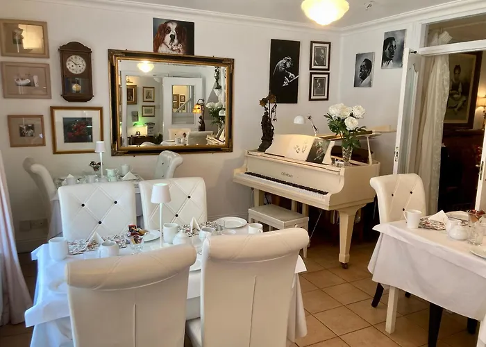 The Gallery B&b, The Glen, ,county Cork Bed & Breakfast Kinsale