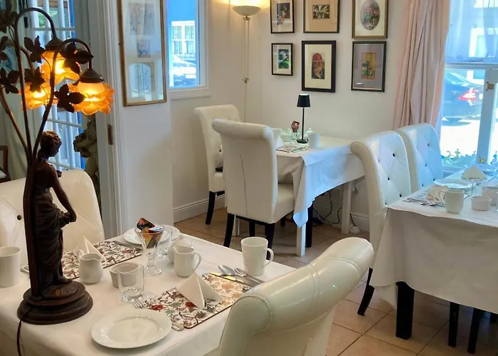 The Gallery B&b, The Glen, ,county Cork B&B